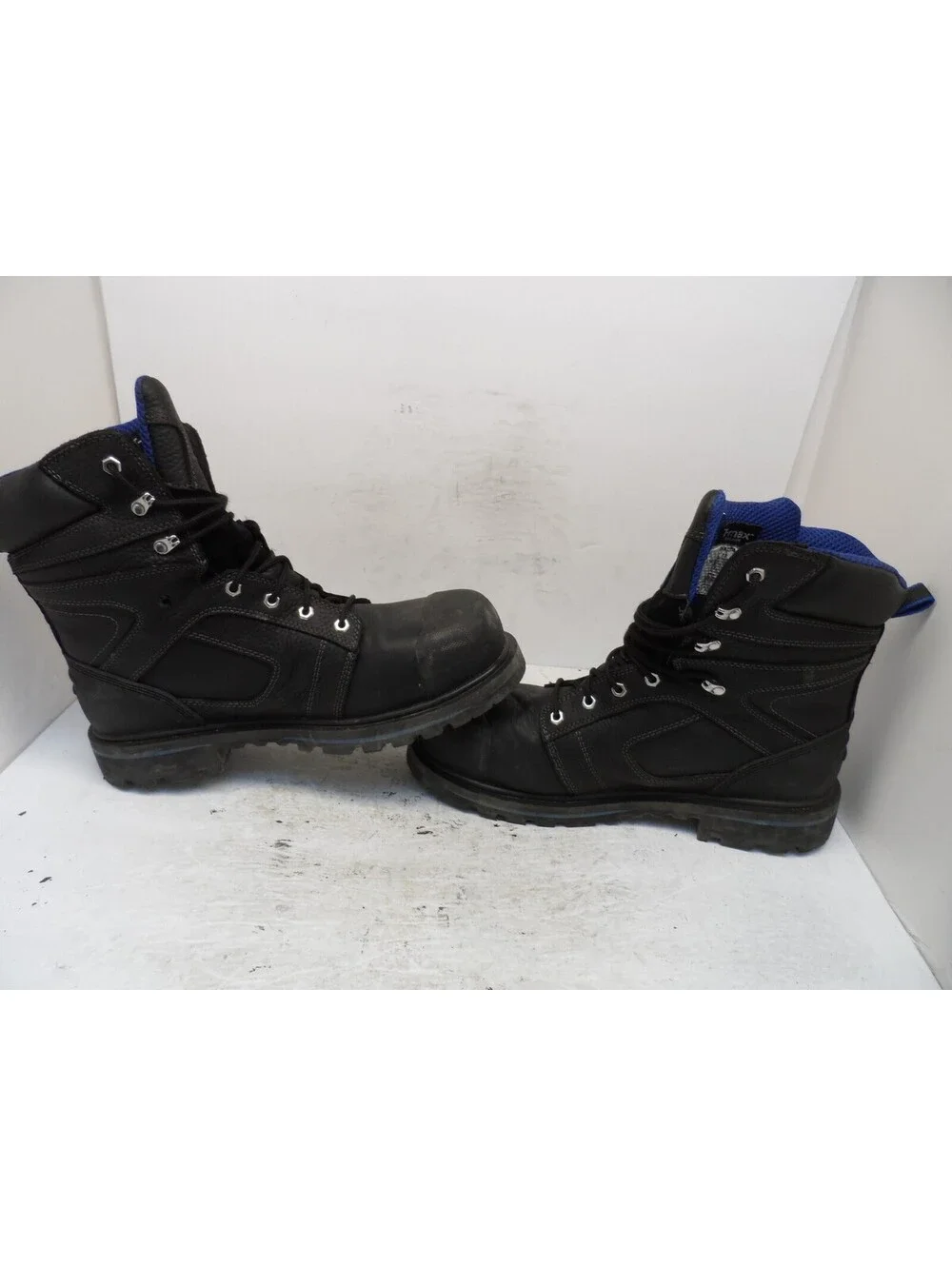 Dakota used boots